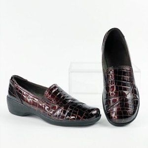 Clarks Bendables Brown Moc Croc Patent Leather Slip on Loafers Shoes Womens 8.5M